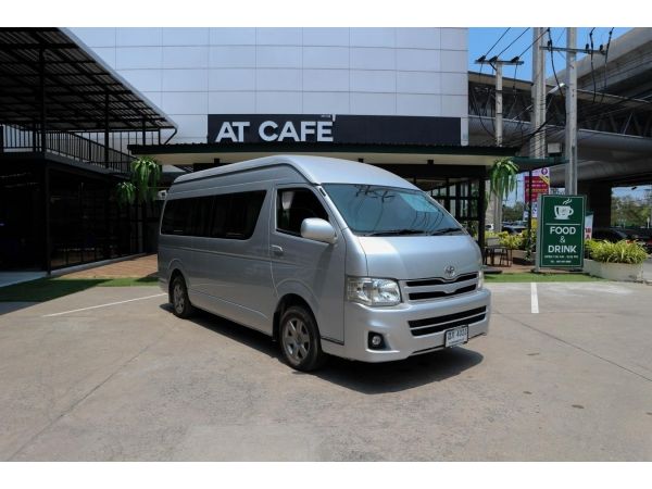 2012 Toyota Hiace 2.5 COMMUTER D4D Van MT